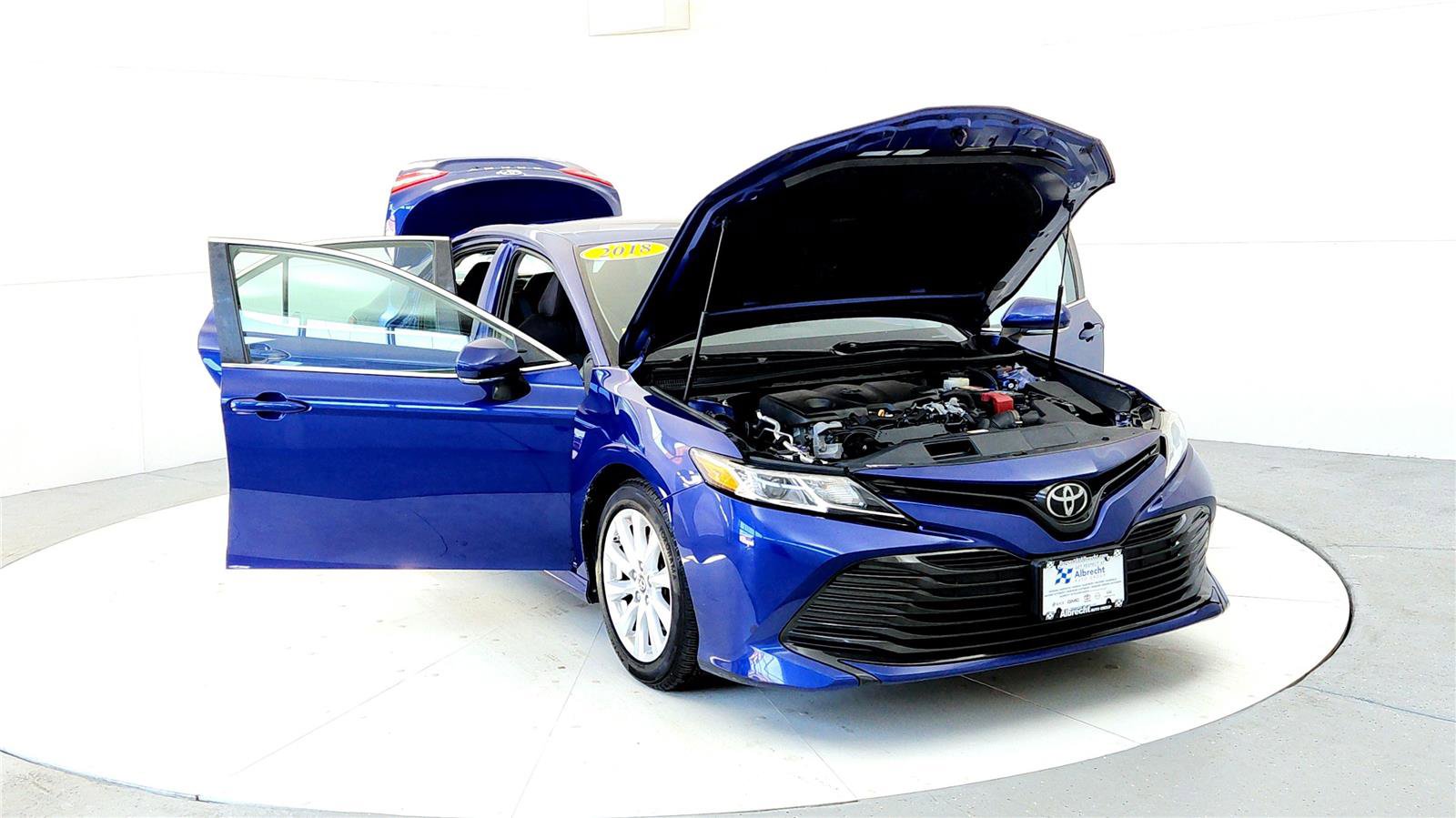 Certified 2018 Toyota Camry LE w/ Convenience Package image 9