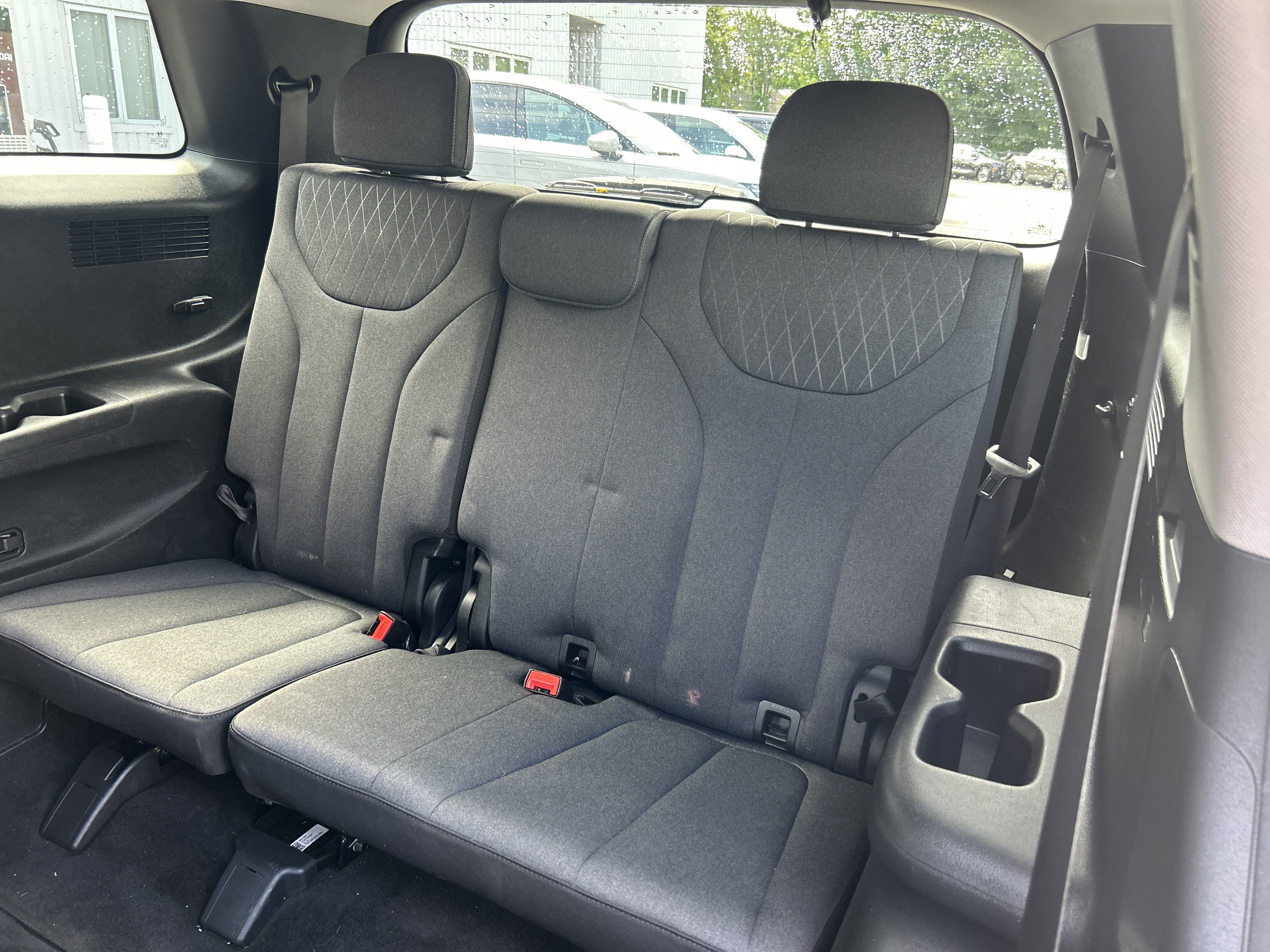 Used 2020 Hyundai Palisade SEL w/ Convenience Package image 17