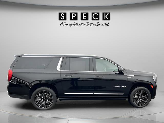 Used 2024 GMC Yukon XL Denali image 6