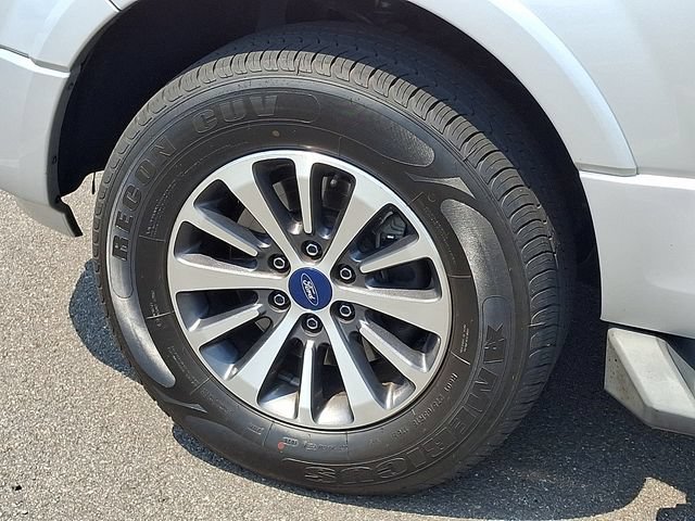 Used 2016 Ford Expedition EL XLT AWD/4WD image 29