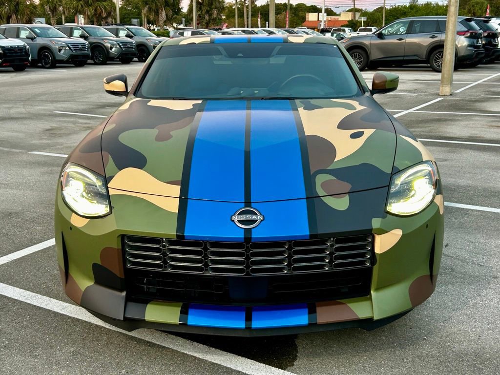 Used 2024 Nissan Z Performance w/ Floor Mat Package image 12