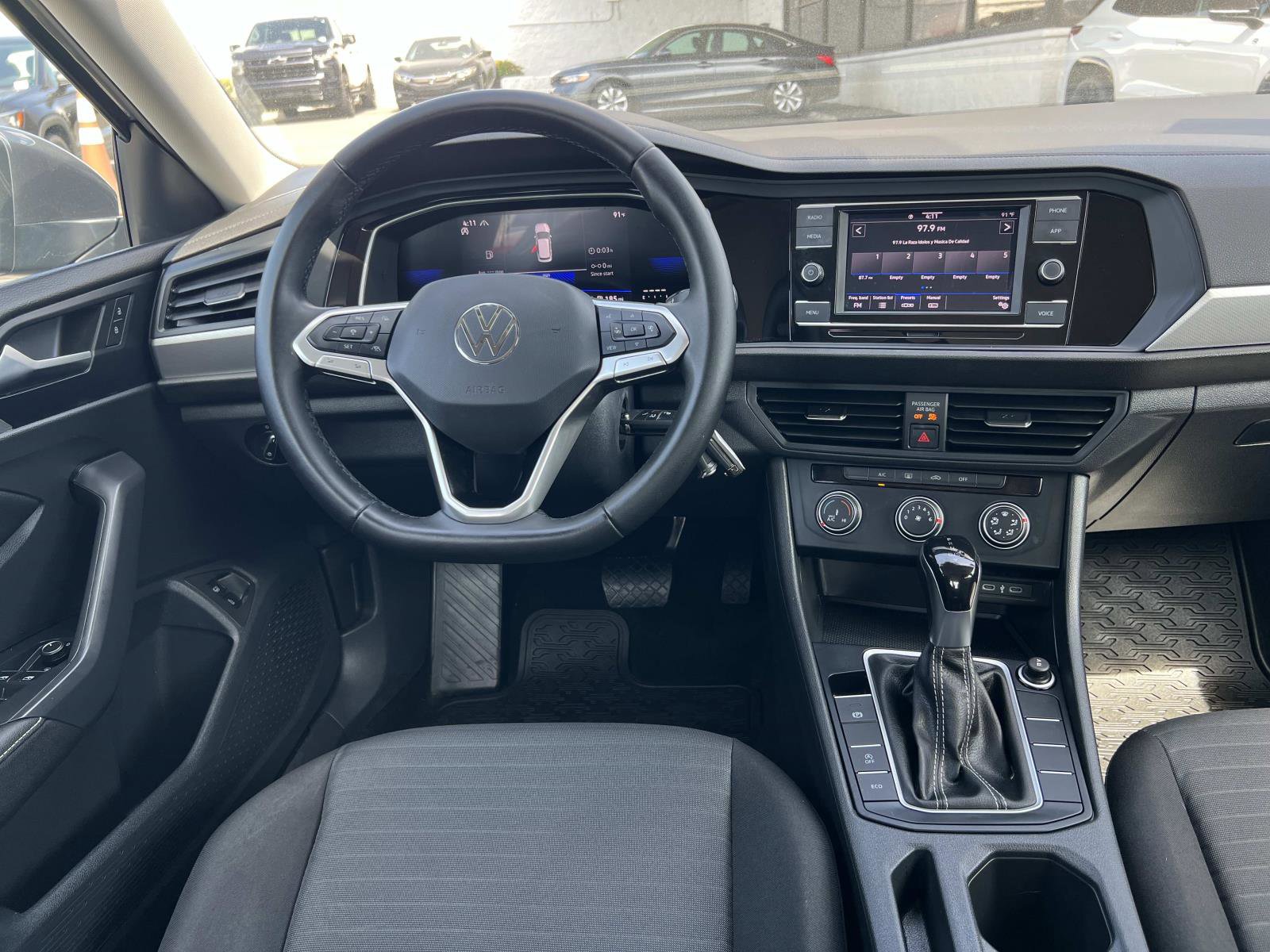 Certified 2024 Volkswagen Jetta S image 7