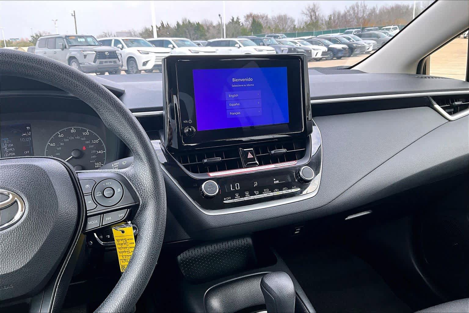 Used 2023 Toyota Corolla LE image 7
