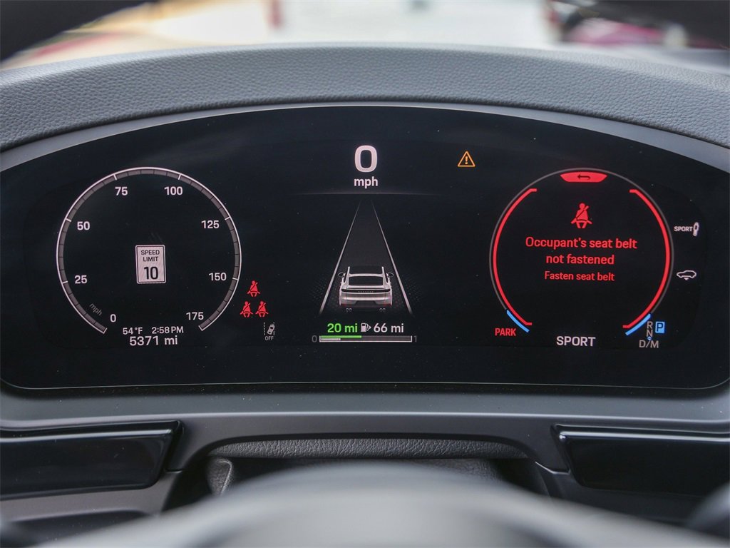 Certified 2025 Porsche Cayenne E-Hybrid Coupe image 17