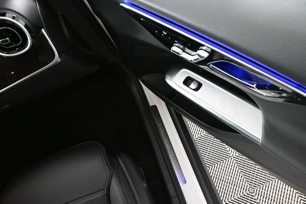 New 2025 Mercedes-Benz GLC 300 4MATIC image 20