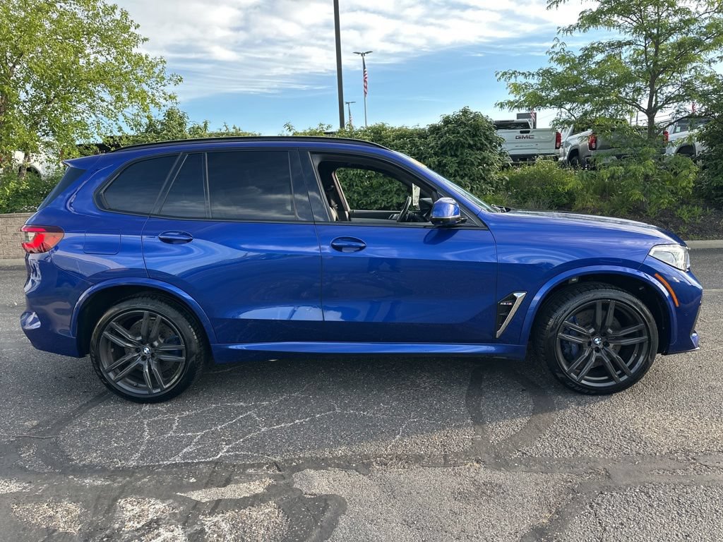 Used 2022 BMW X5 M w/ Executive Package AWD/4WD image 15