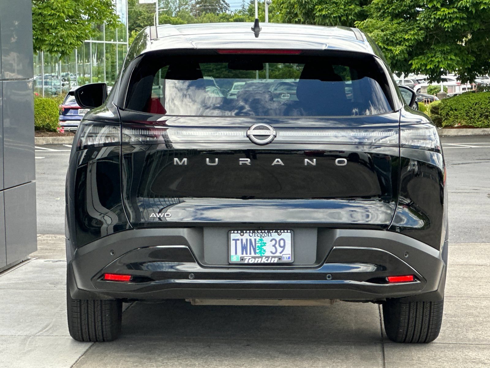 Used 2025 Nissan Murano SV AWD/4WD image 4
