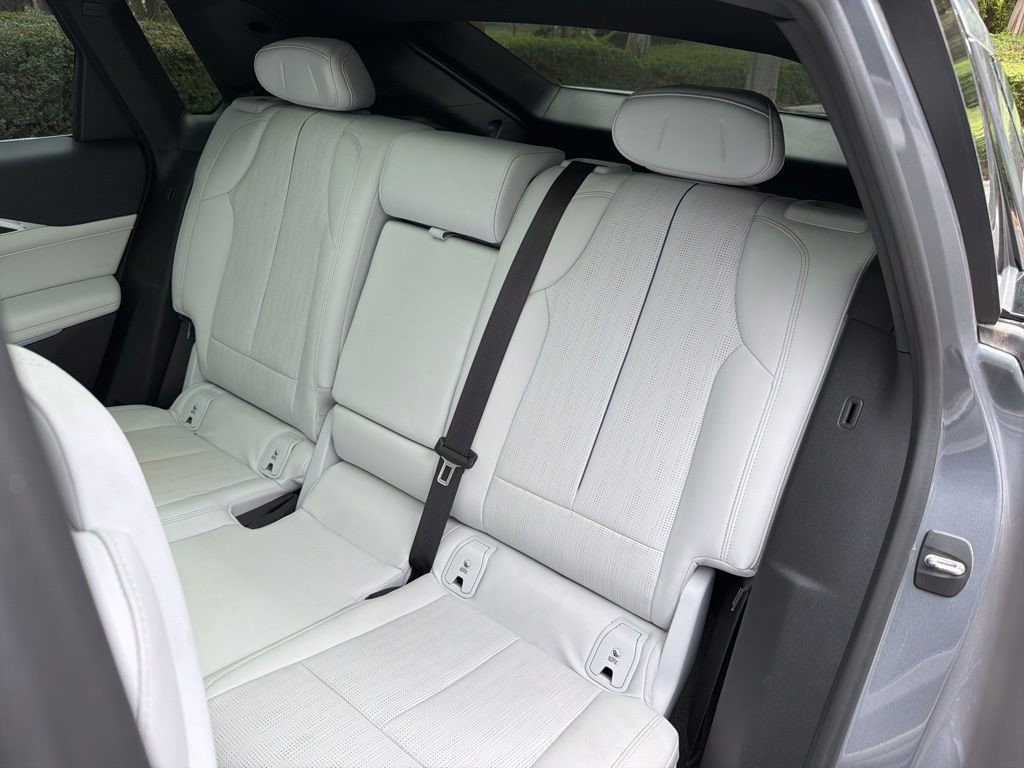 Certified 2023 Cadillac Lyriq 2WD image 8
