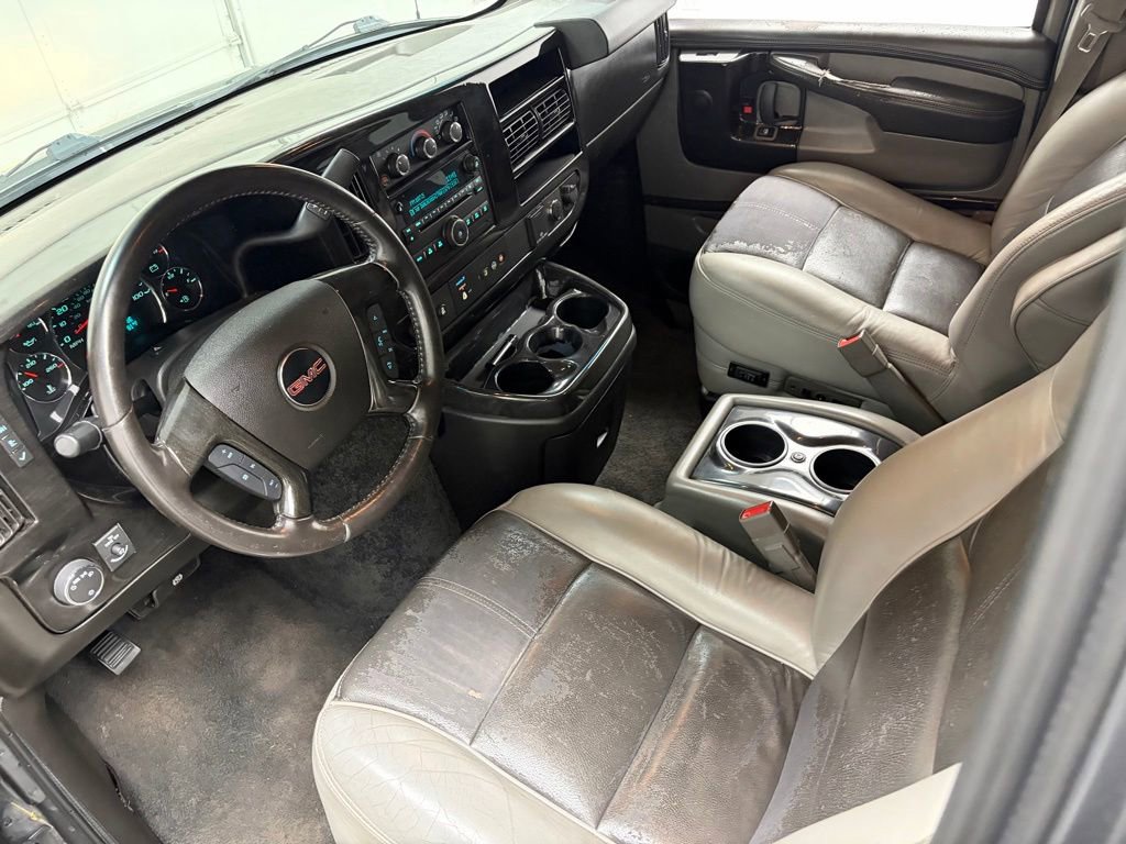 Used 2015 GMC Savana 2500 Extended RWD image 14