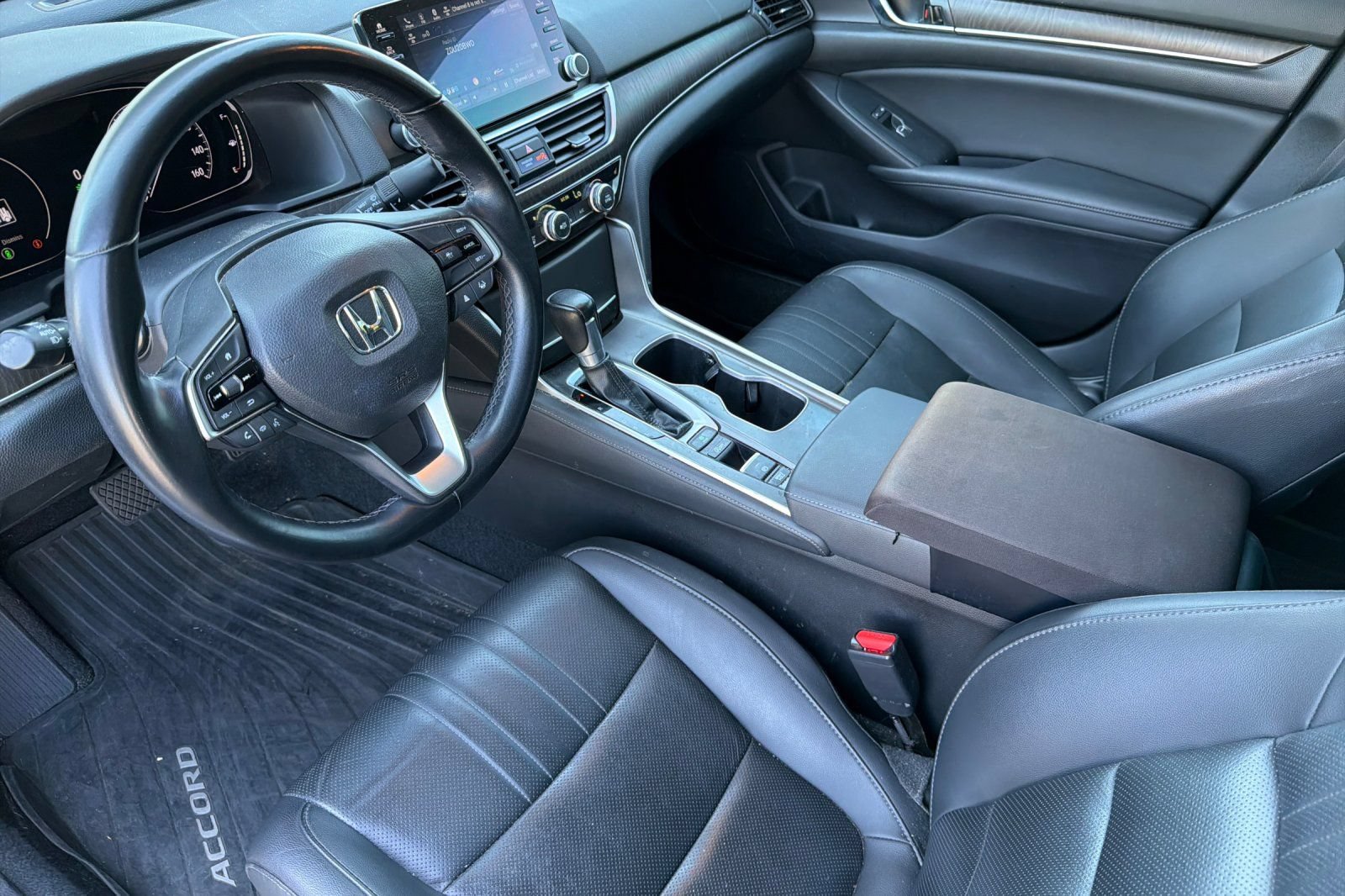 Used 2021 Honda Accord EX-L image 10