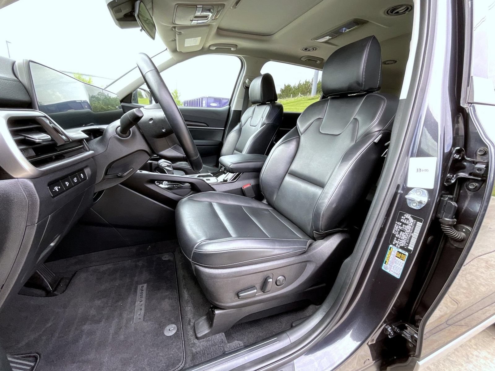 Used 2025 Kia Telluride S AWD/4WD image 10