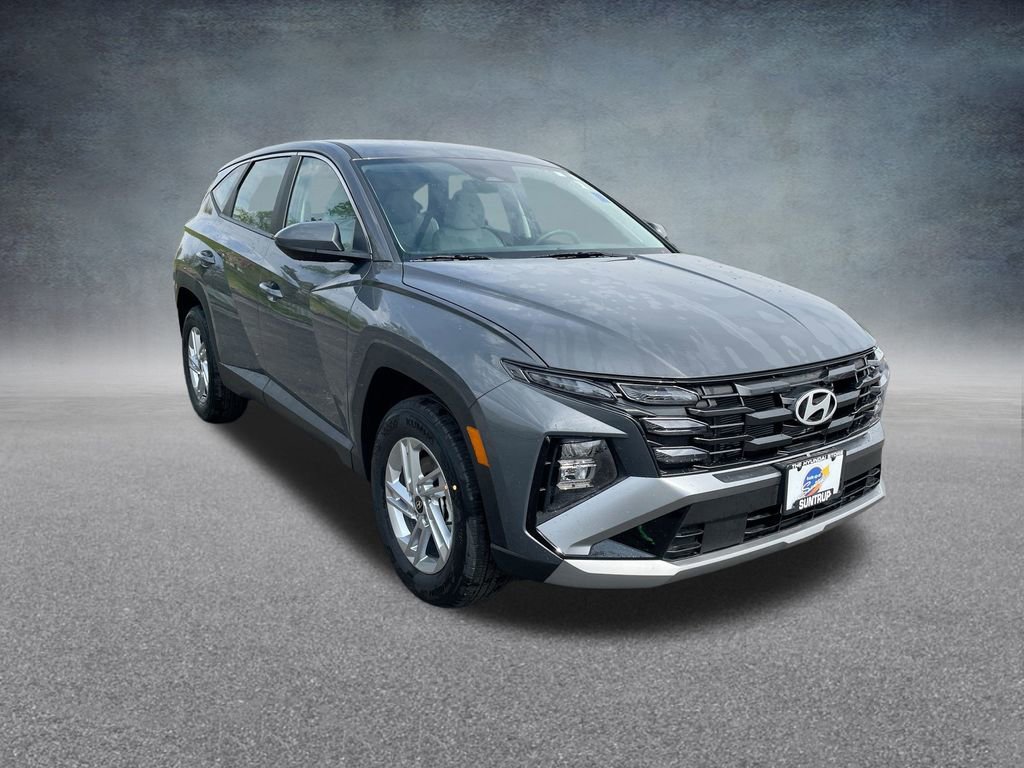 Used 2025 Hyundai Tucson SE image 34