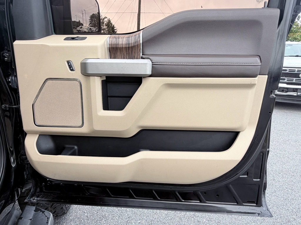 Used 2020 Ford F150 Lariat AWD/4WD image 32