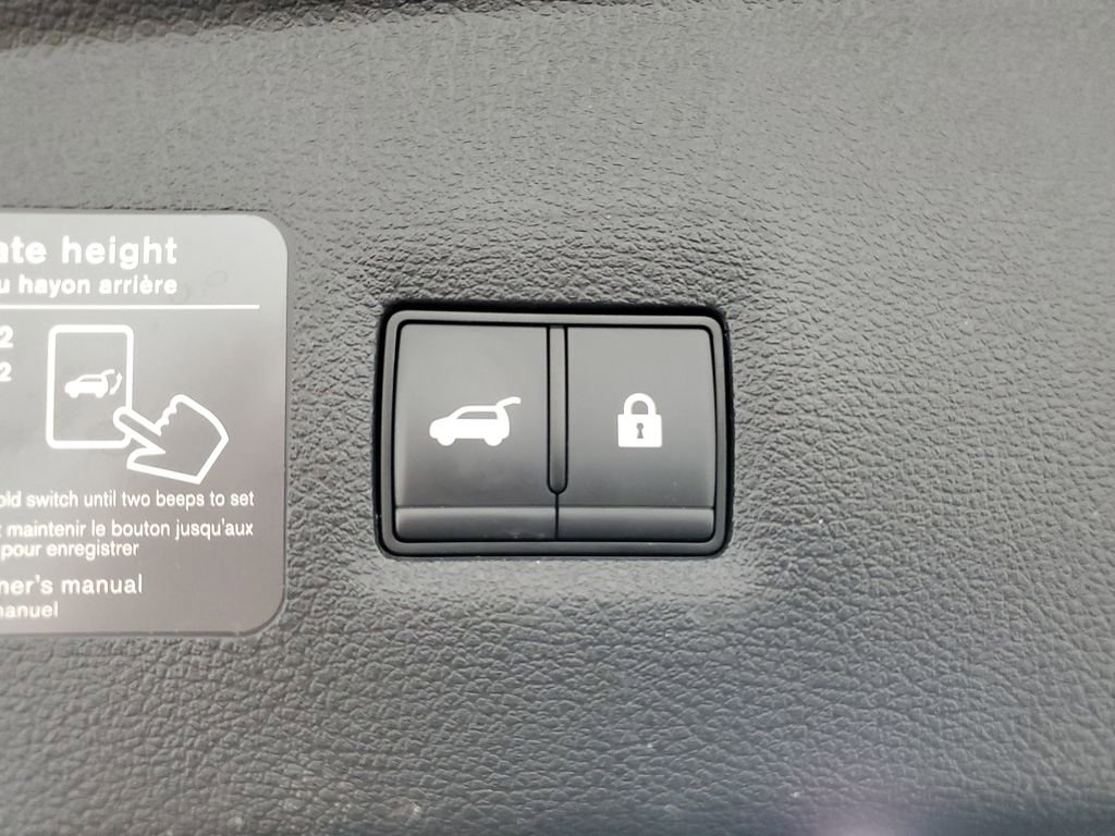 Used 2025 INFINITI QX55 Luxe w/ Cargo Package image 35