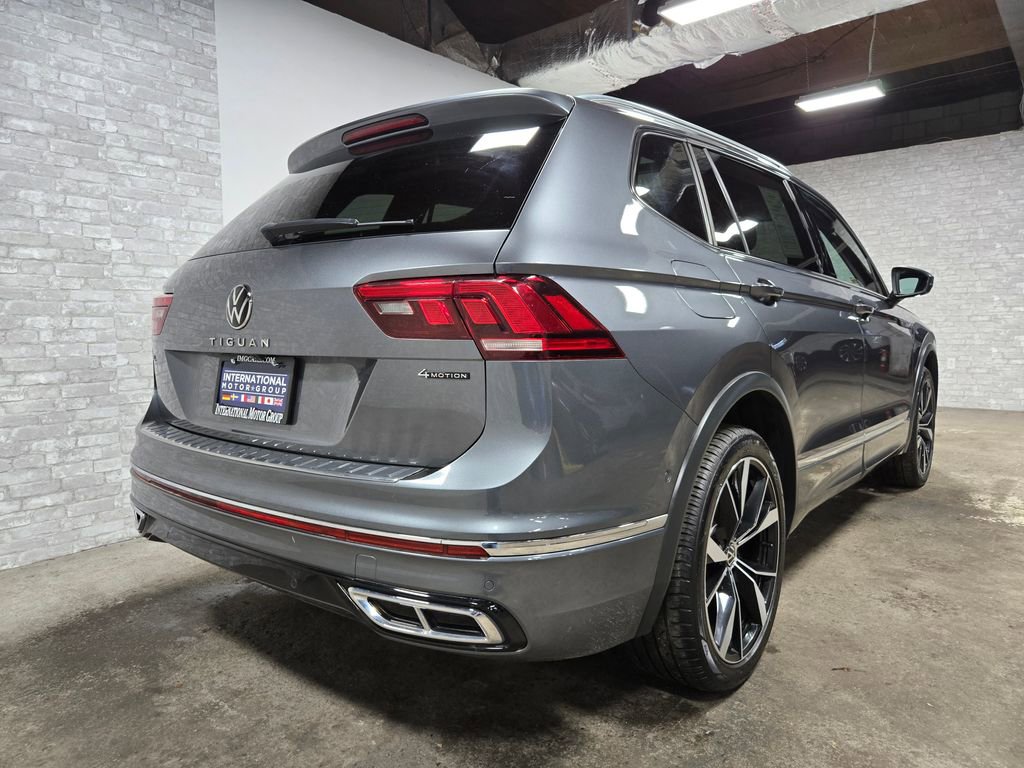 Used 2022 Volkswagen Tiguan SEL R-Line AWD/4WD image 44