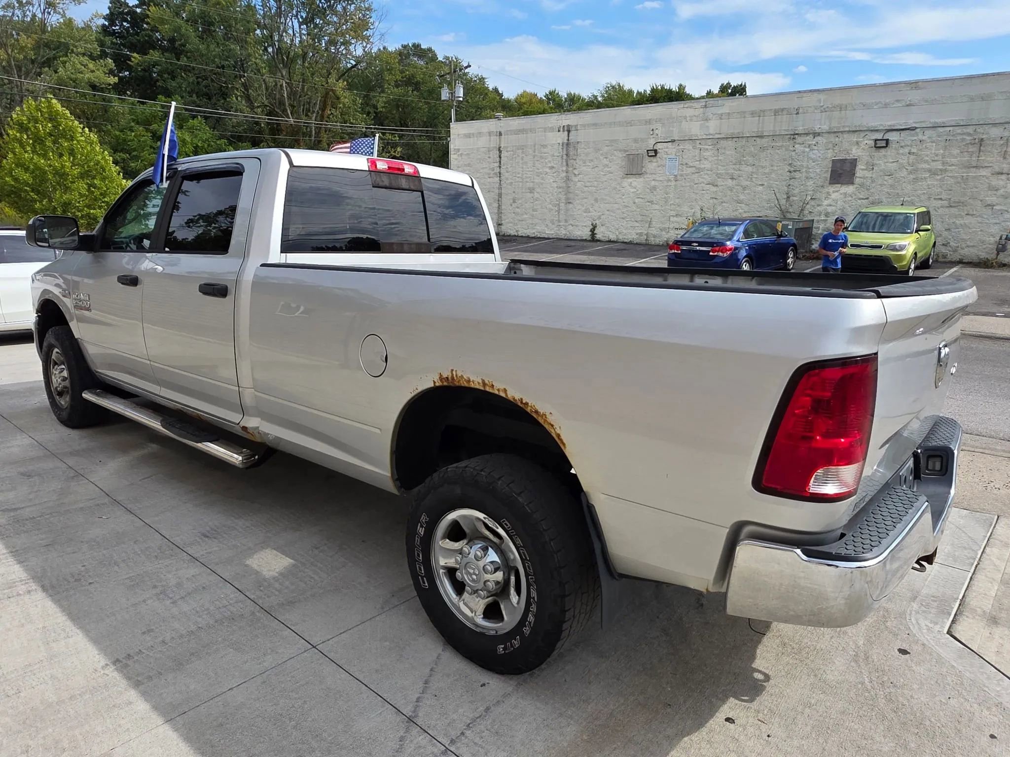 Used 2013 RAM 2500 Outdoorsman image 9