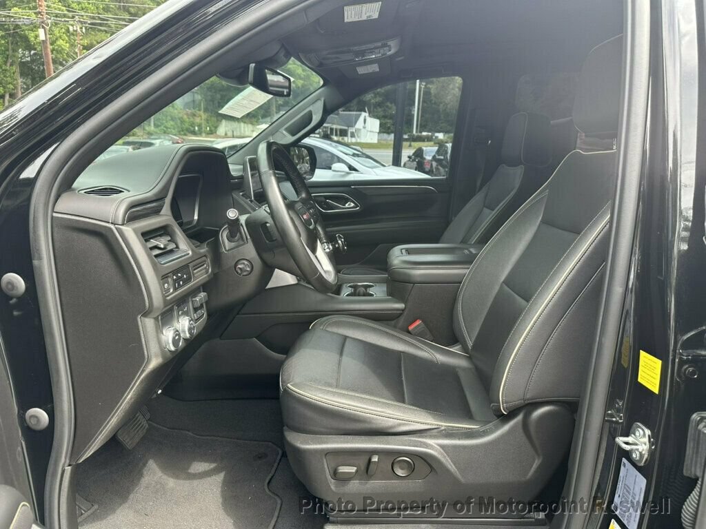 Used 2023 GMC Yukon XL SLT w/ SLT Premium Package RWD image 6