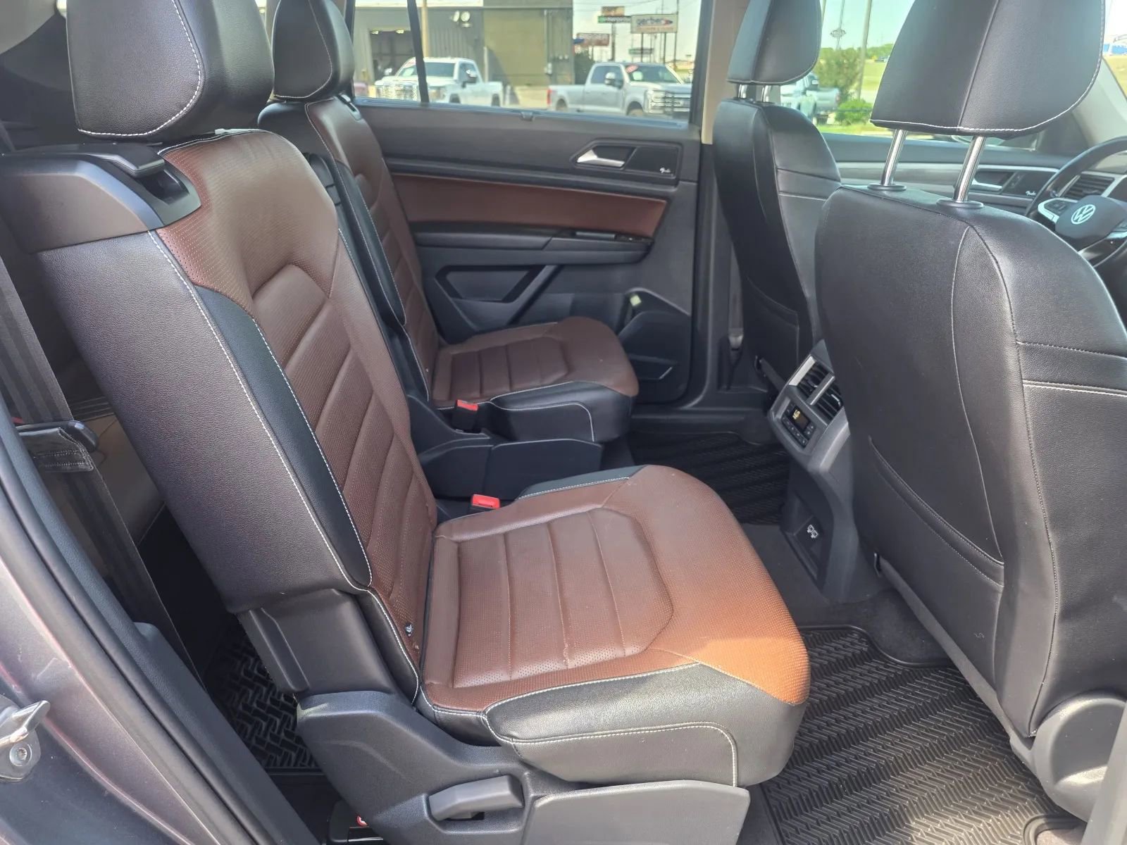 Used 2021 Volkswagen Atlas SEL Premium AWD/4WD image 14