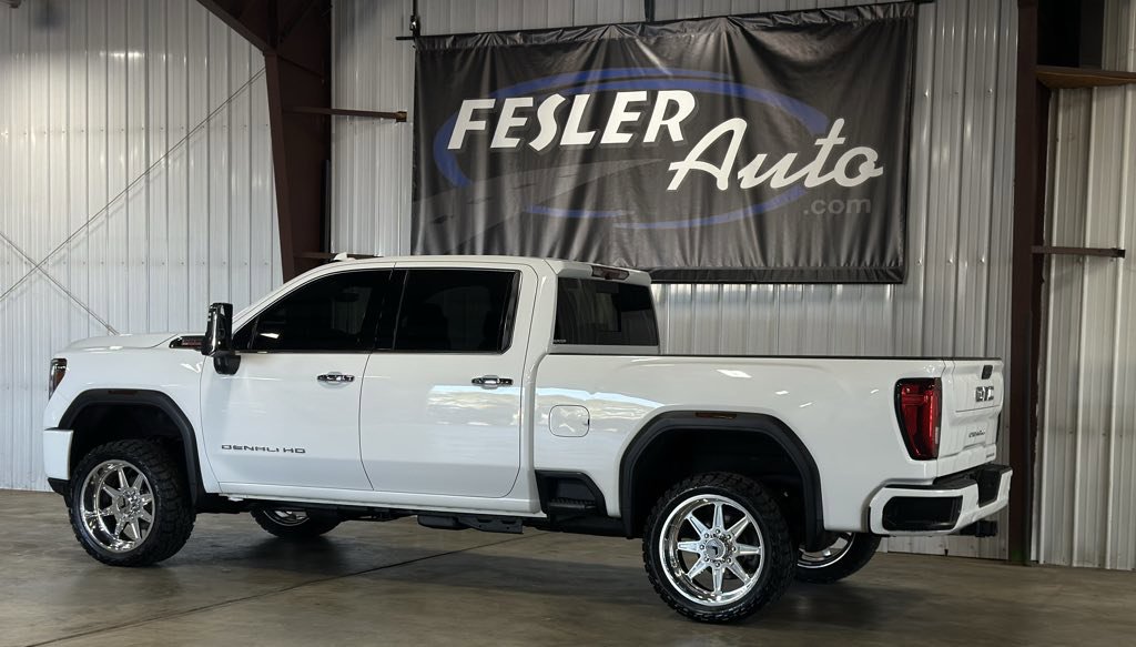 Used 2020 GMC Sierra 2500 Denali w/ Denali Ultimate Package image 3