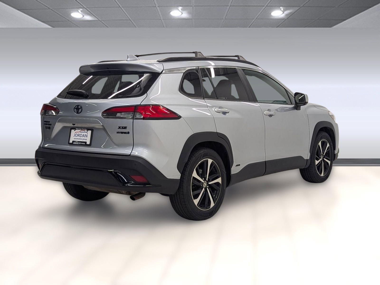 Used 2023 Toyota Corolla Cross XSE image 7