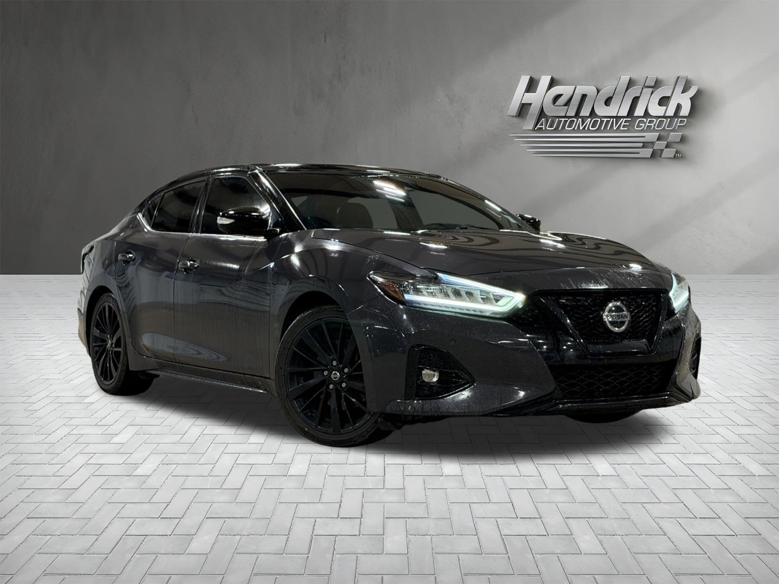 Used 2021 Nissan Maxima Platinum w/ 40th Anniversary Package FWD image 2