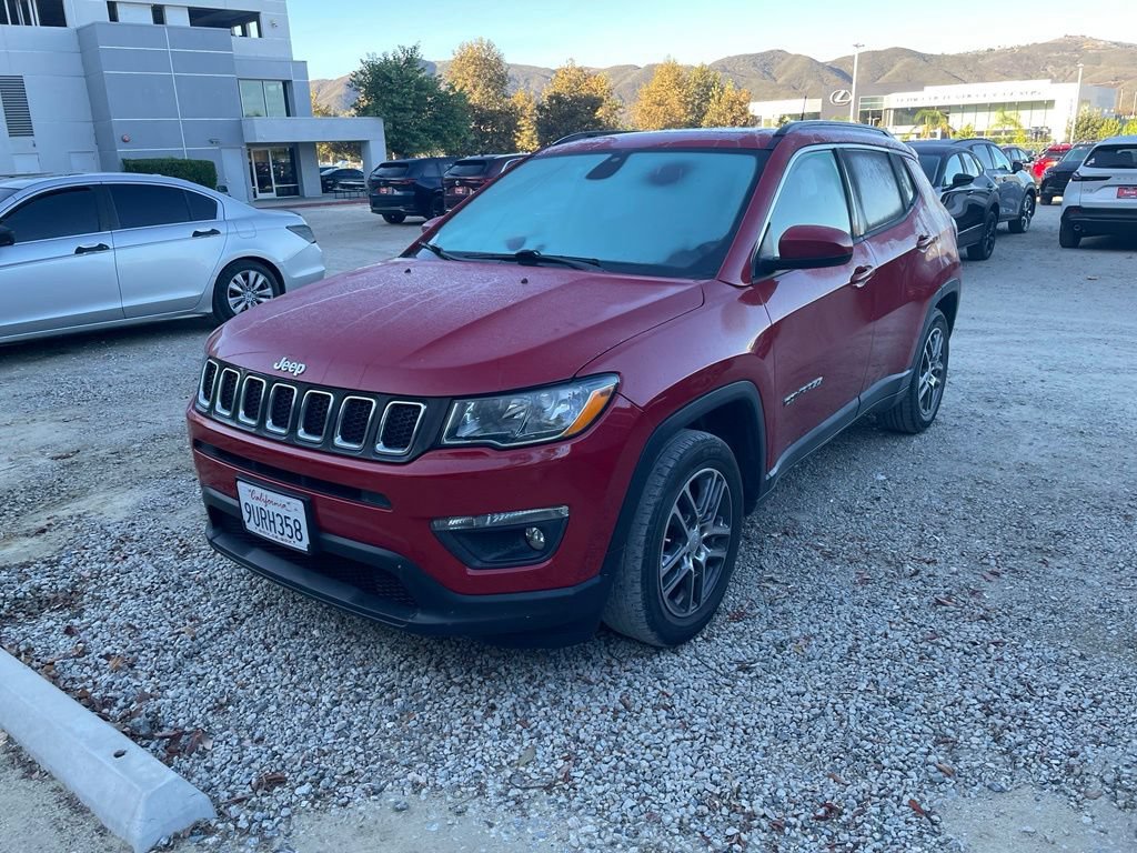 Used 2020 Jeep Compass Latitude w/ Popular Equipment Group FWD image 4