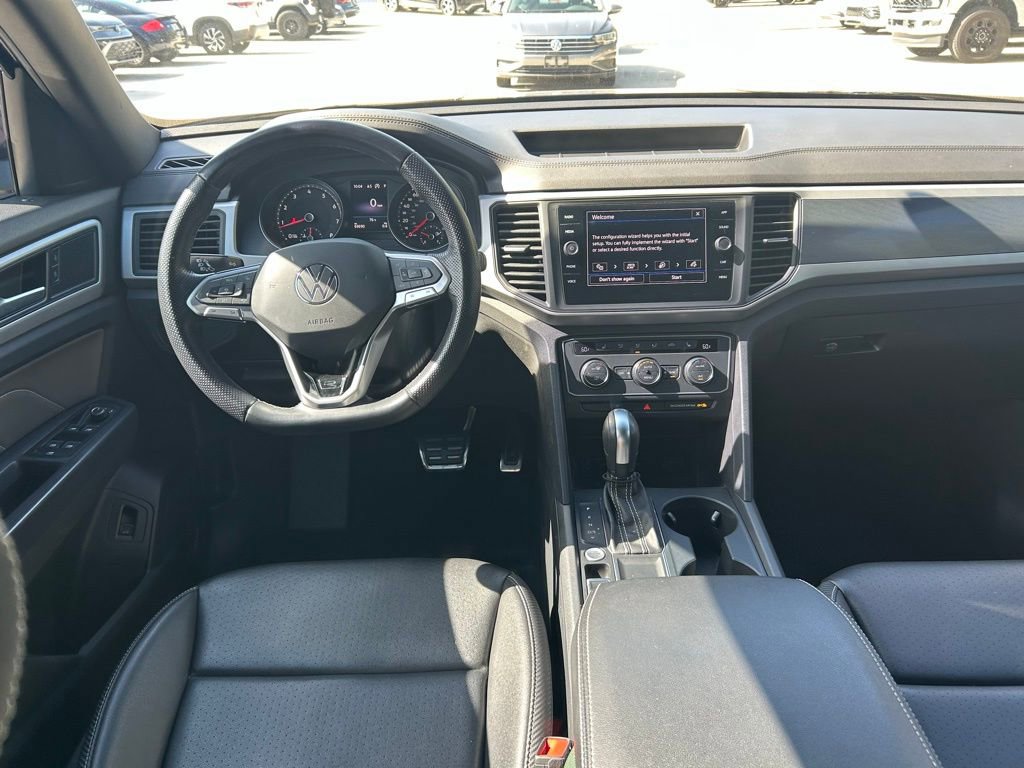 Used 2021 Volkswagen Atlas Cross Sport SE w/ V6 Towing Package FWD image 9