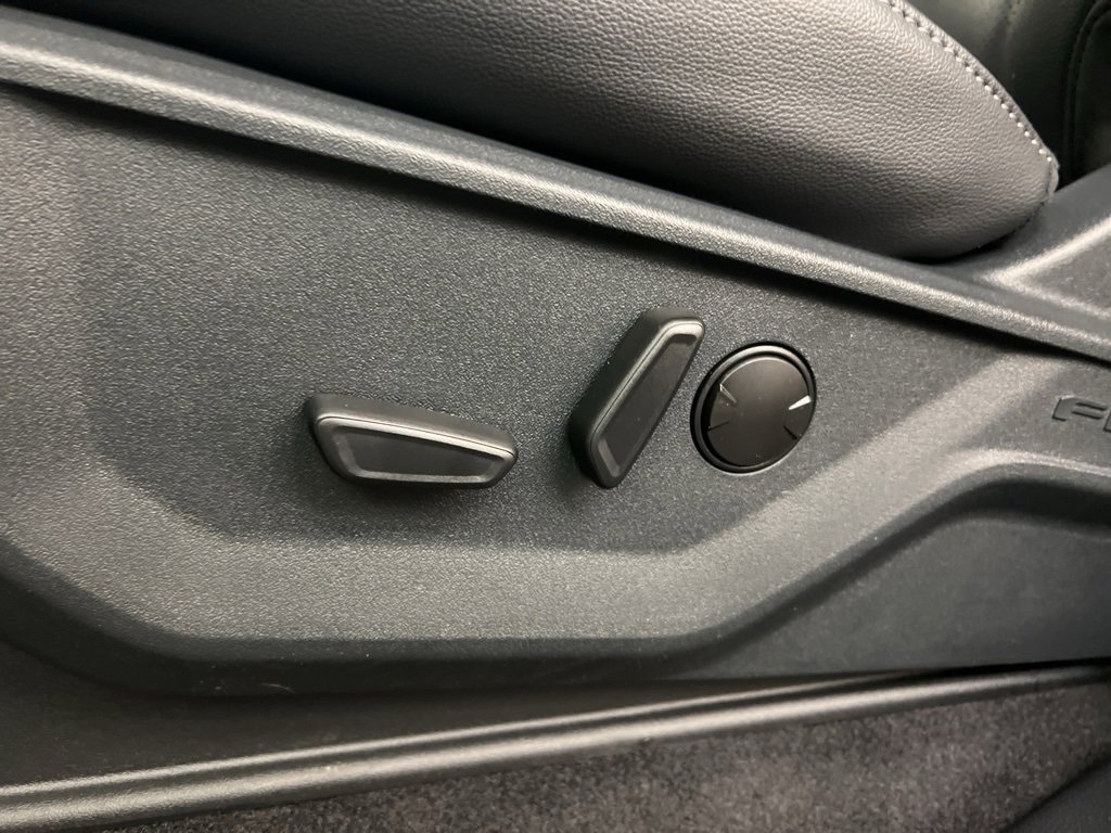 New 2025 Ford F150 Lariat w/ Equipment Group 501A Mid image 28