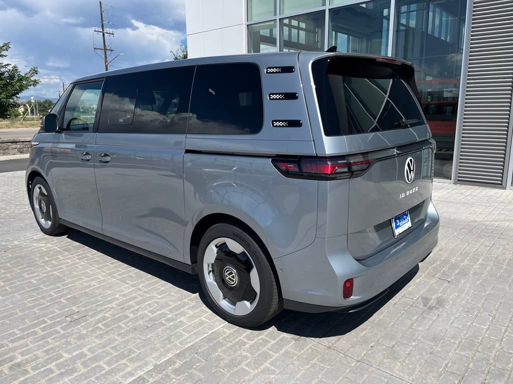New 2025 Volkswagen ID. Buzz Pro S image 35