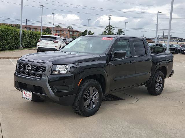 Certified 2025 Nissan Frontier SV image 3