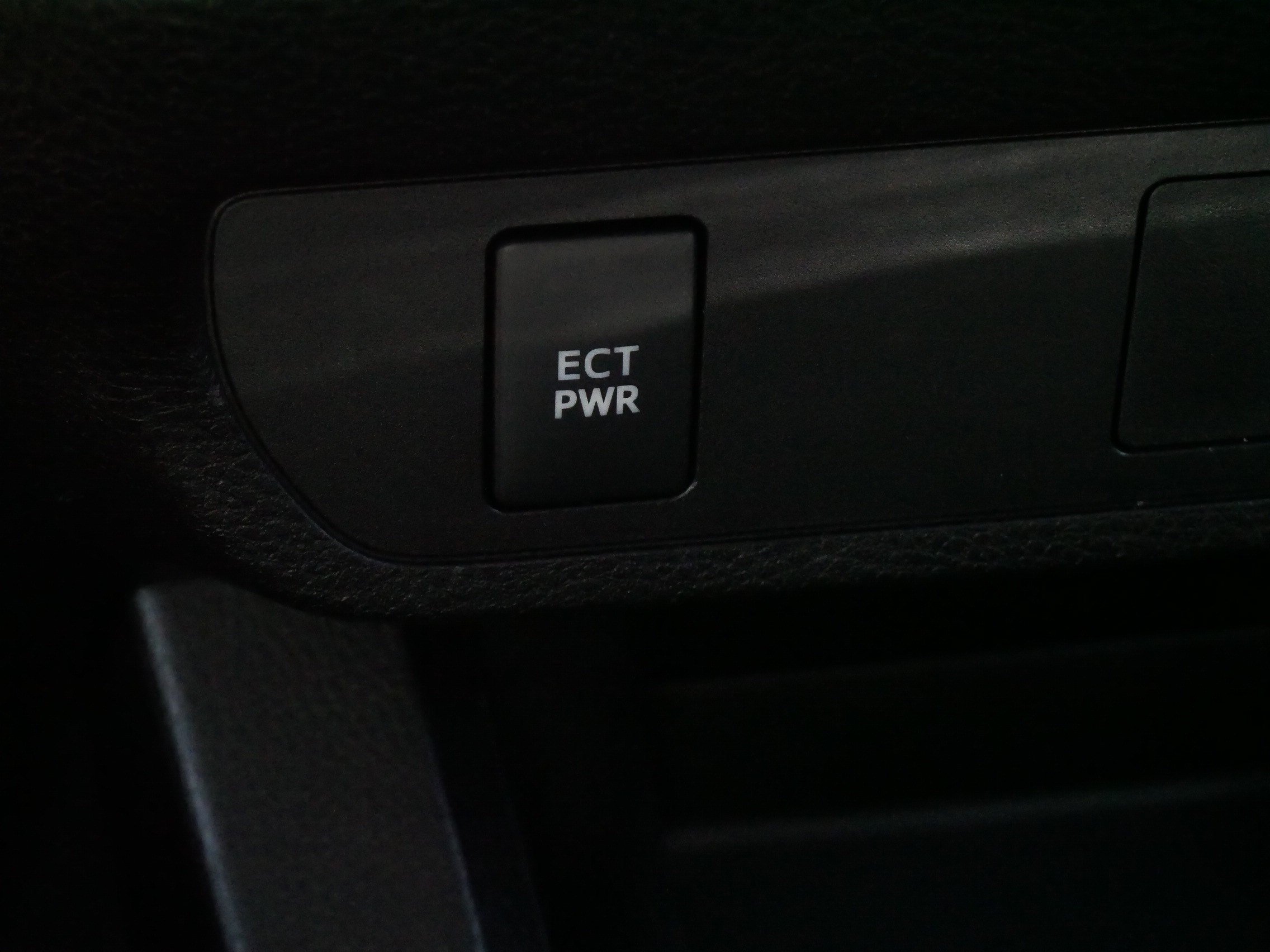 Used 2016 Toyota Tacoma SR5 AWD/4WD image 29