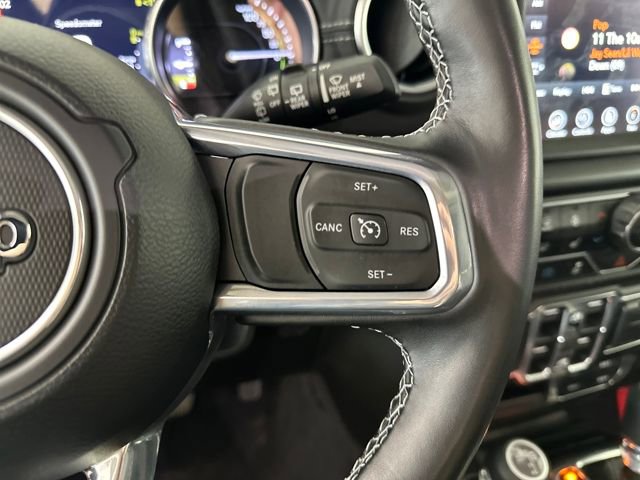 Used 2023 Jeep Wrangler Unlimited Sahara w/ Cold Weather Group image 16