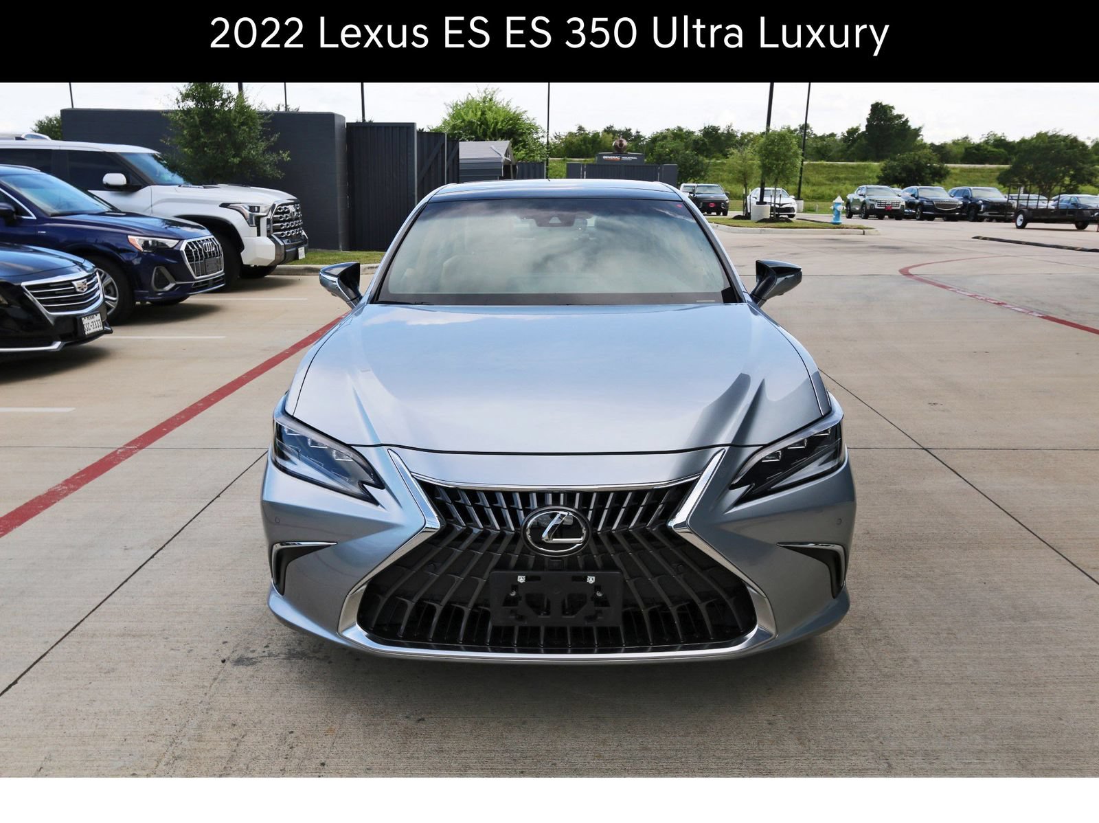 Used 2022 Lexus ES 350 Ultra Luxury w/ Accessory Package 2 FWD image 2