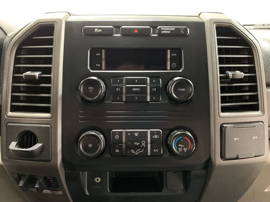 Used 2019 Ford F550 4x4 Regular Cab Super Duty w/ Power Equipment Group image 7