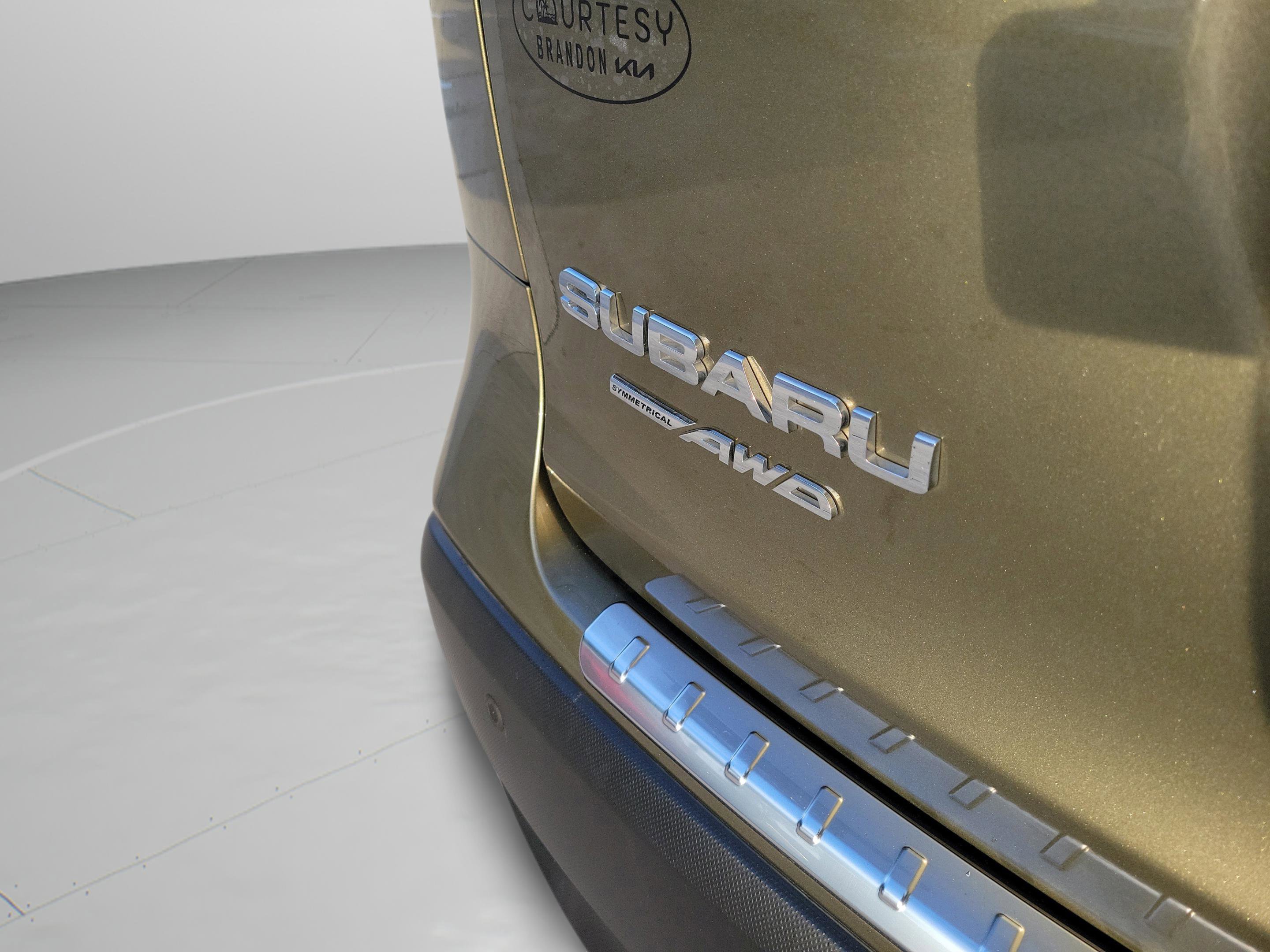 Used 2024 Subaru Ascent Touring w/ Popular Package #2 AWD/4WD image 32
