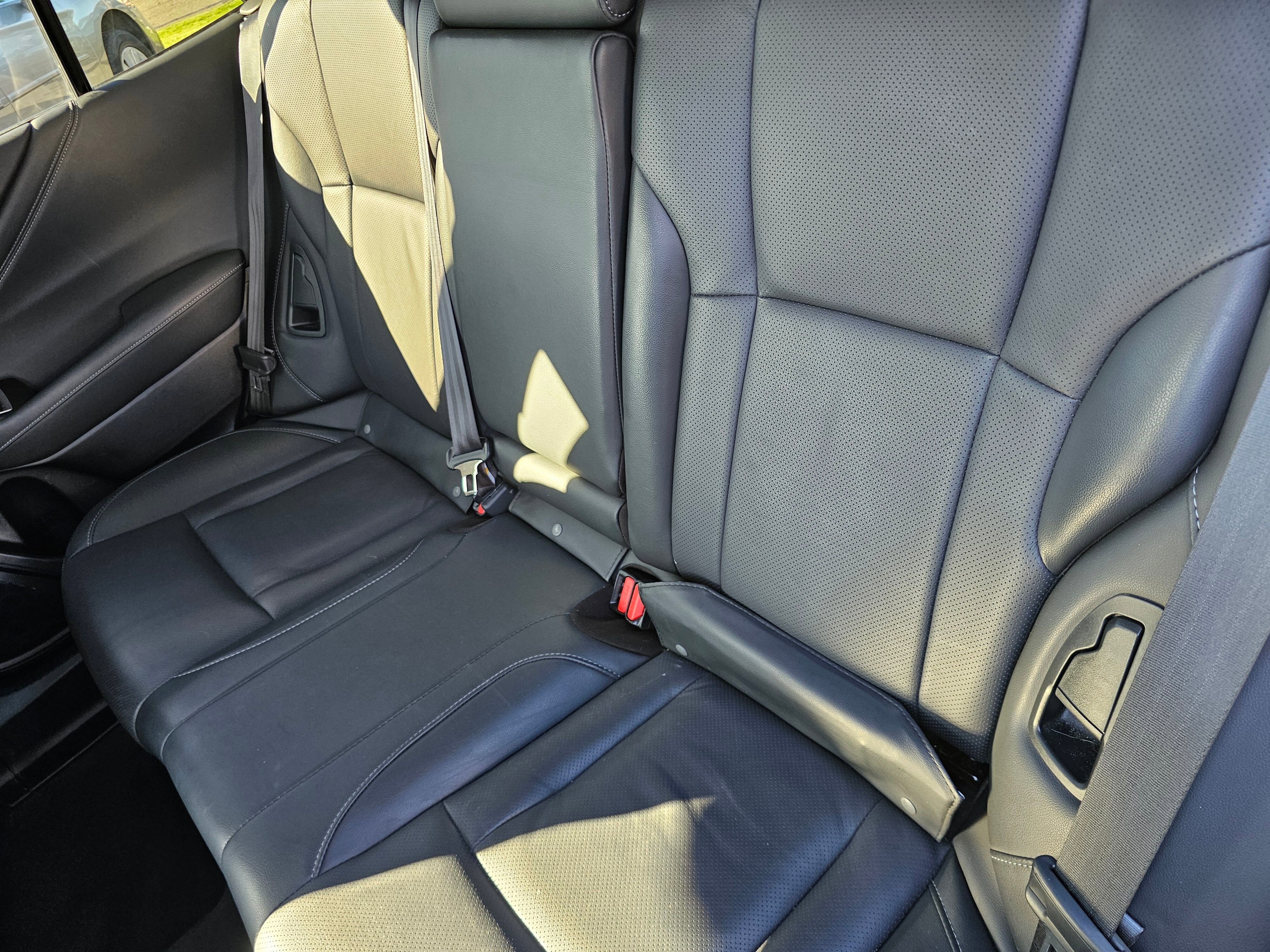 Used 2024 Subaru Outback Limited AWD/4WD image 17