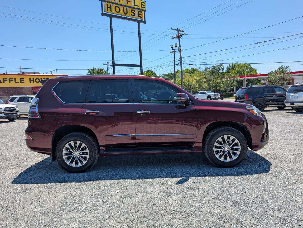 Used 2016 Lexus GX 460 Luxury w/ Preferred Accessory Package AWD/4WD image 5