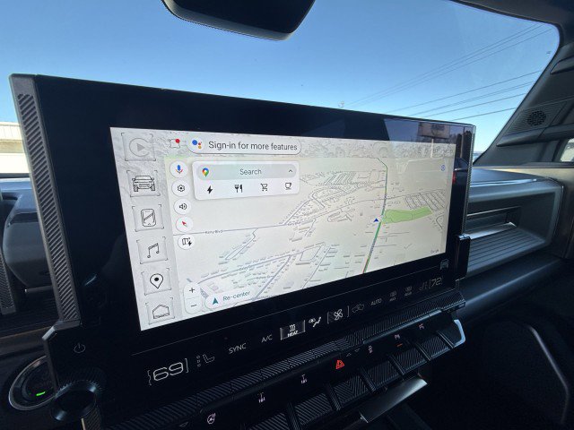 Used 2025 GMC Hummer EV 3X w/ Extreme Off-Road Package image 18