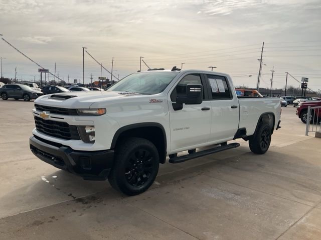 Used 2025 Chevrolet Silverado 2500 Custom w/ Z71 Off-Road Package image 39