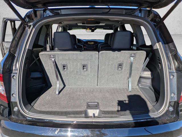 Used 2019 Honda Pilot Touring image 6