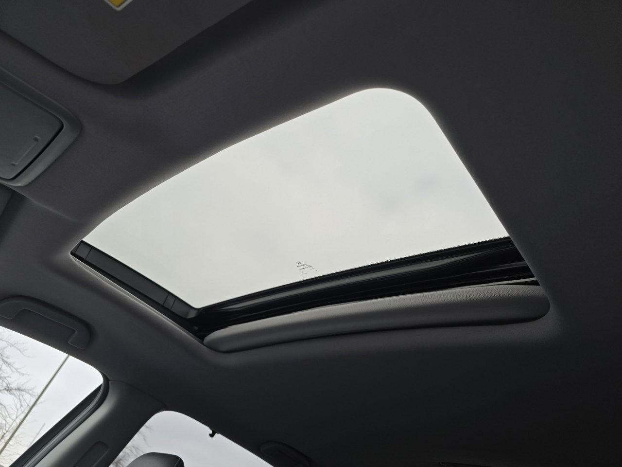 Used 2022 Honda Pilot EX-L image 4