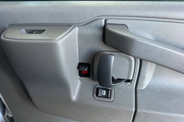 New 2026 Chevrolet Express 2500 w/ Driver Convenience Package RWD image 20