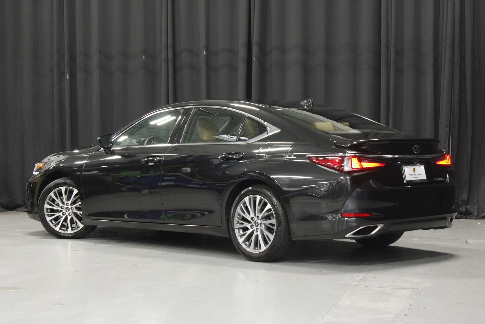 Used 2021 Lexus ES 350 w/ Premium Package FWD image 3