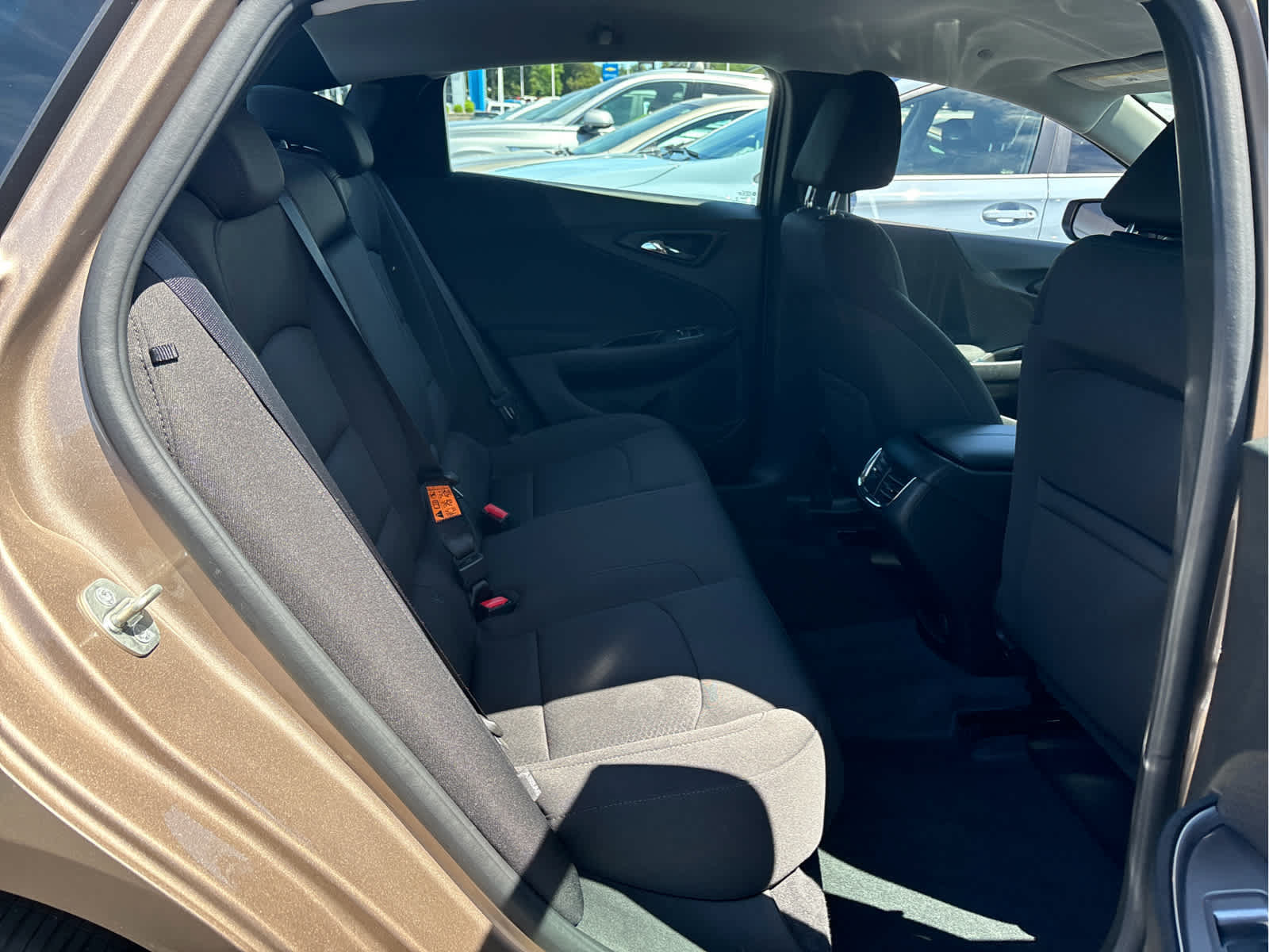 Certified 2018 Chevrolet Malibu LT FWD image 19