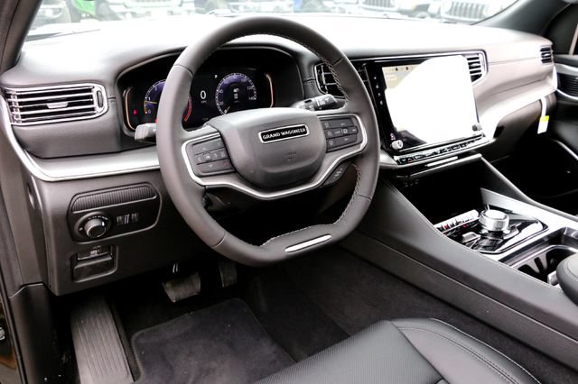 New 2026 Jeep Grand Wagoneer 4WD w/ Premium Group I image 8