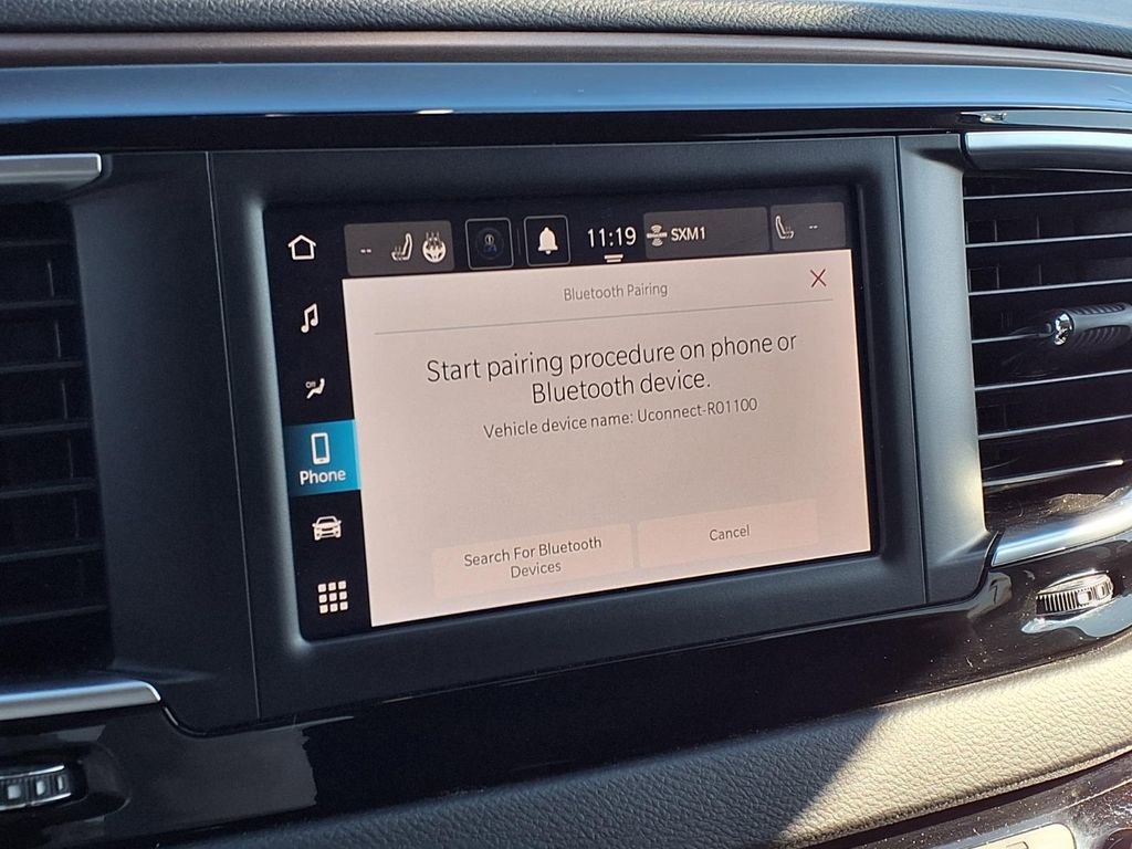 Used 2024 Chrysler Voyager LX image 12