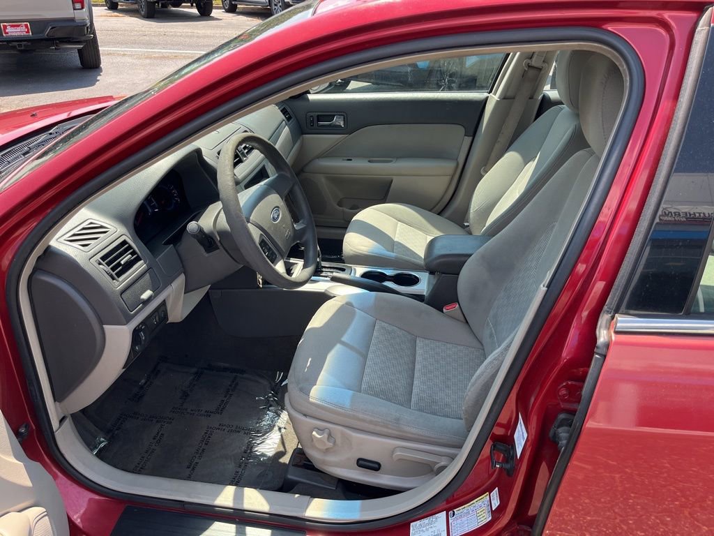 Used 2010 Ford Fusion SE FWD image 34