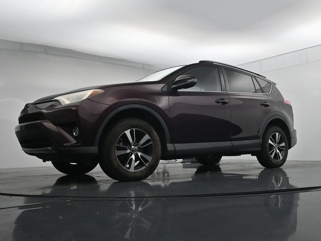 Used 2016 Toyota RAV4 XLE FWD image 31