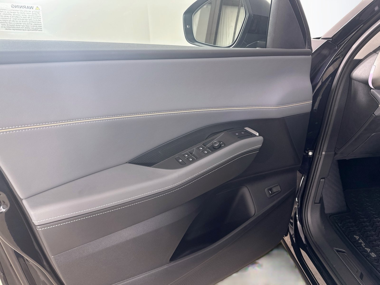 New 2027 Volkswagen Atlas SE AWD/4WD image 16