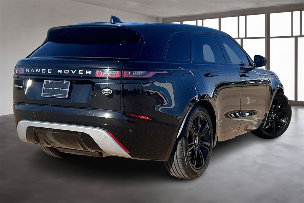 Used 2023 Land Rover Range Rover Velar S image 2